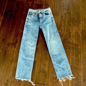 Spright leg high rise jeans from H&M Spain